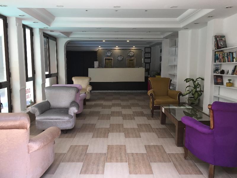 Tropic Marina Aparthotel
