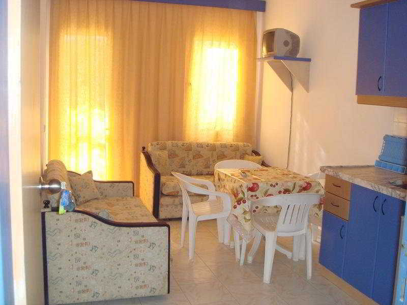 Aparthotel Nature Maris 3*