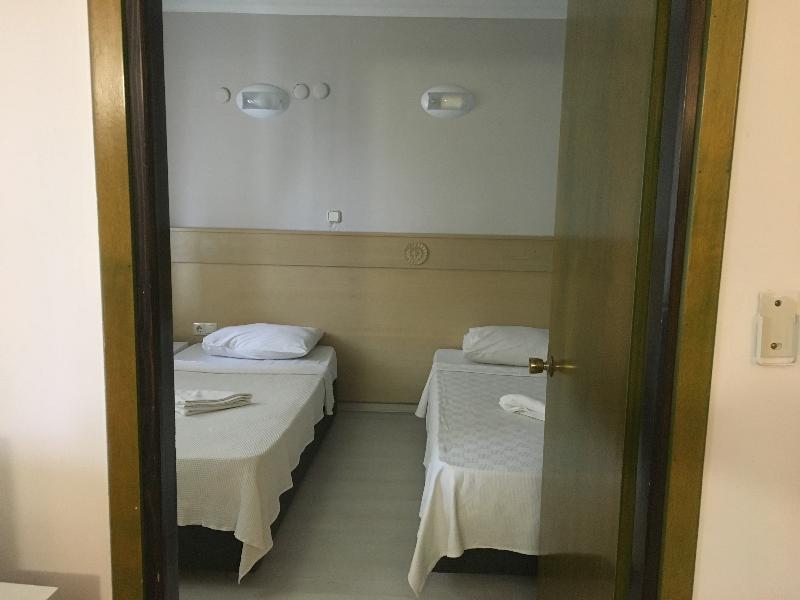 Tropic Marina Aparthotel 2*
