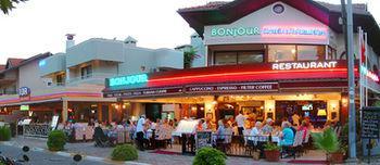 Bonjour Hotel