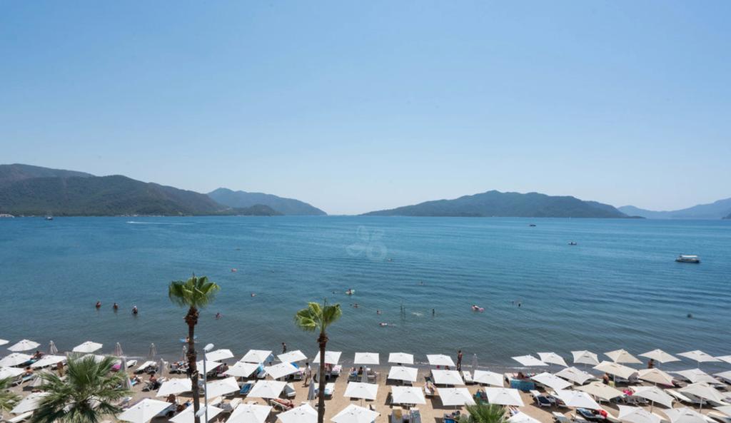 Yunus Hotel 3*