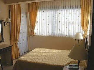 Hotel Bonjour