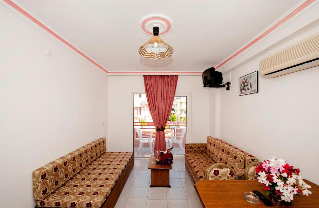 Apart Otel Rosy
