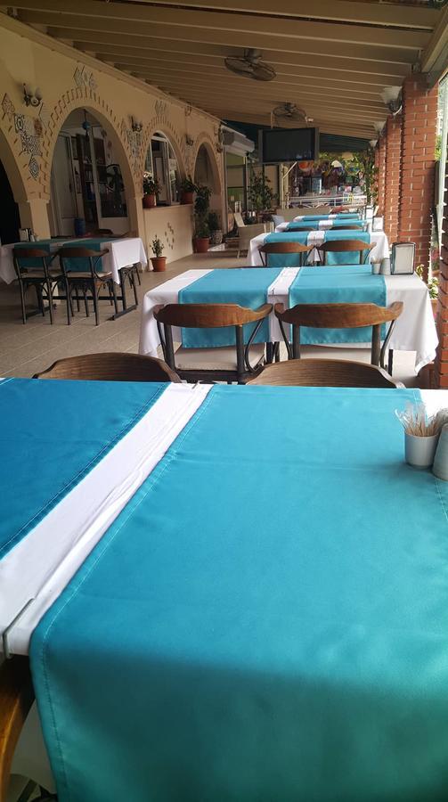Lale Marmaris