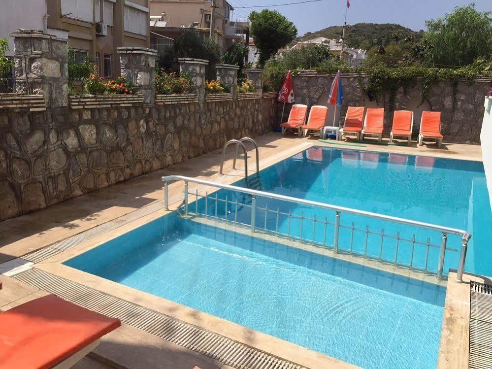 Otel Dream 2*