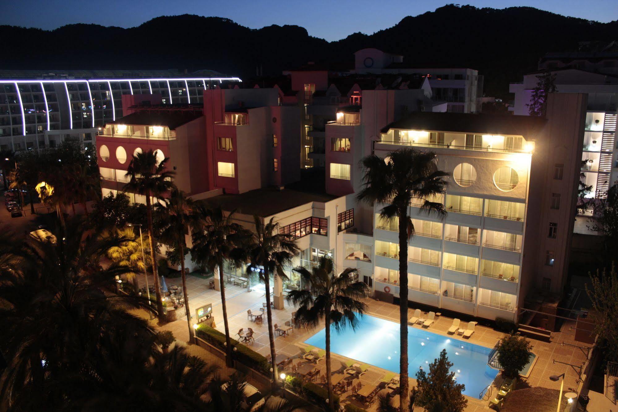 Hotel Sesin 4*
