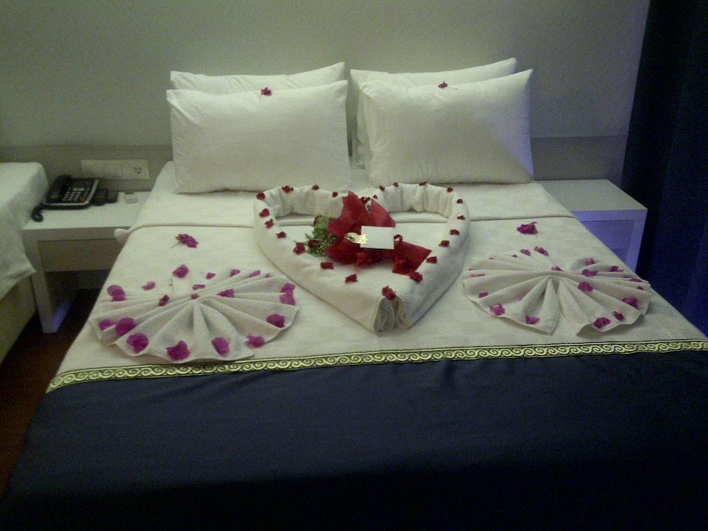 Gold Butik 3*