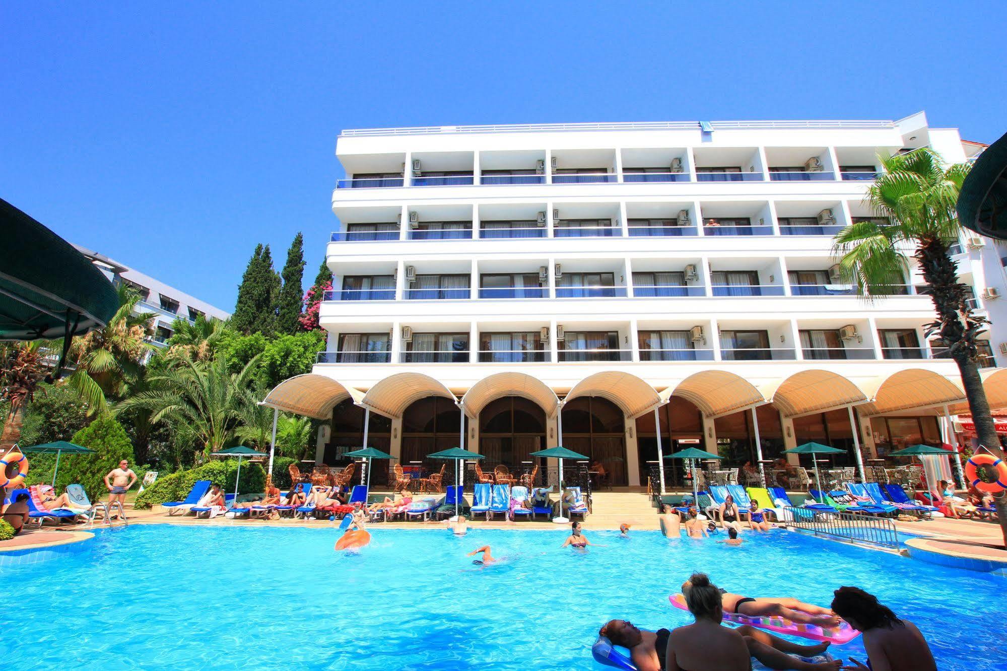 Hotel Kayamaris