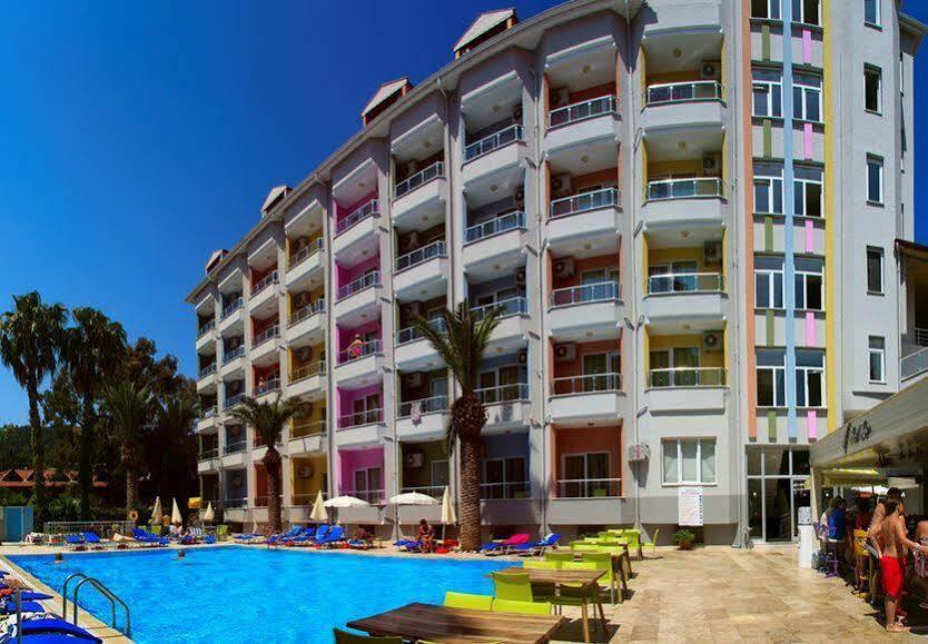 Vela Icmeler Marmaris