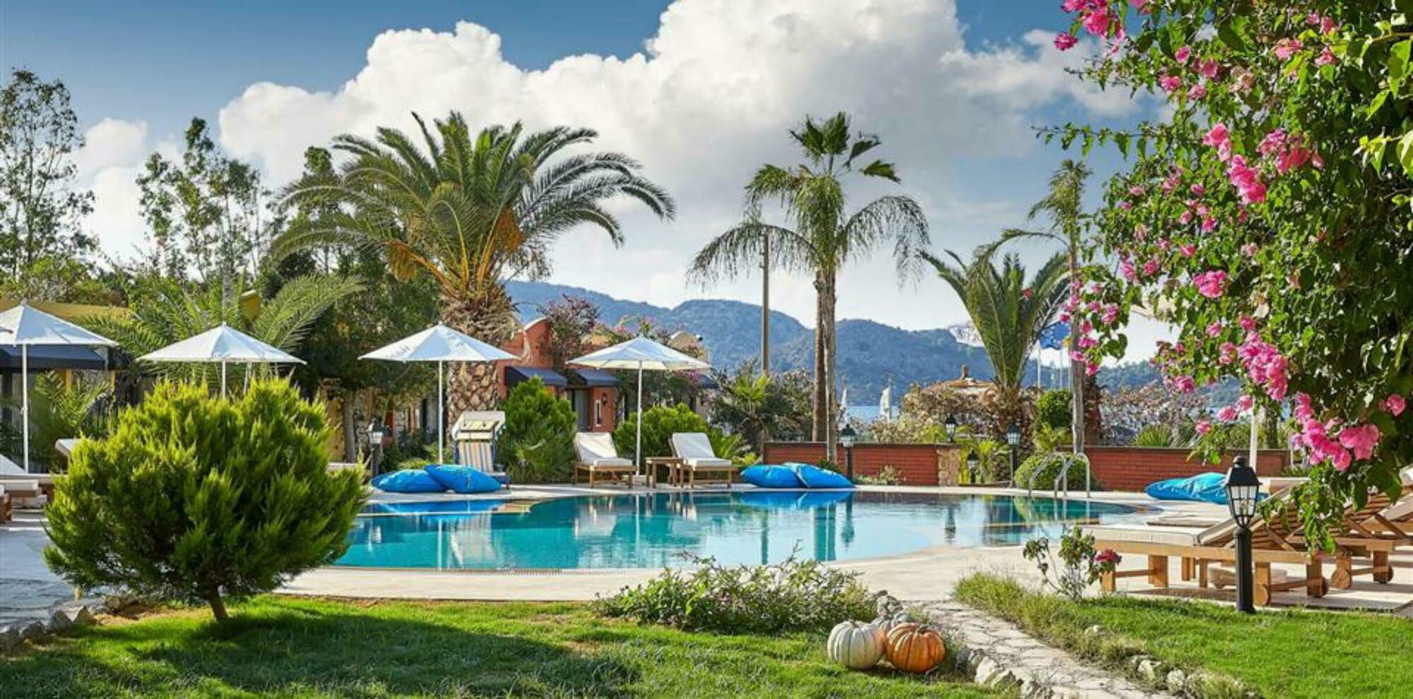 Fi Light Solto Boutique Hotel