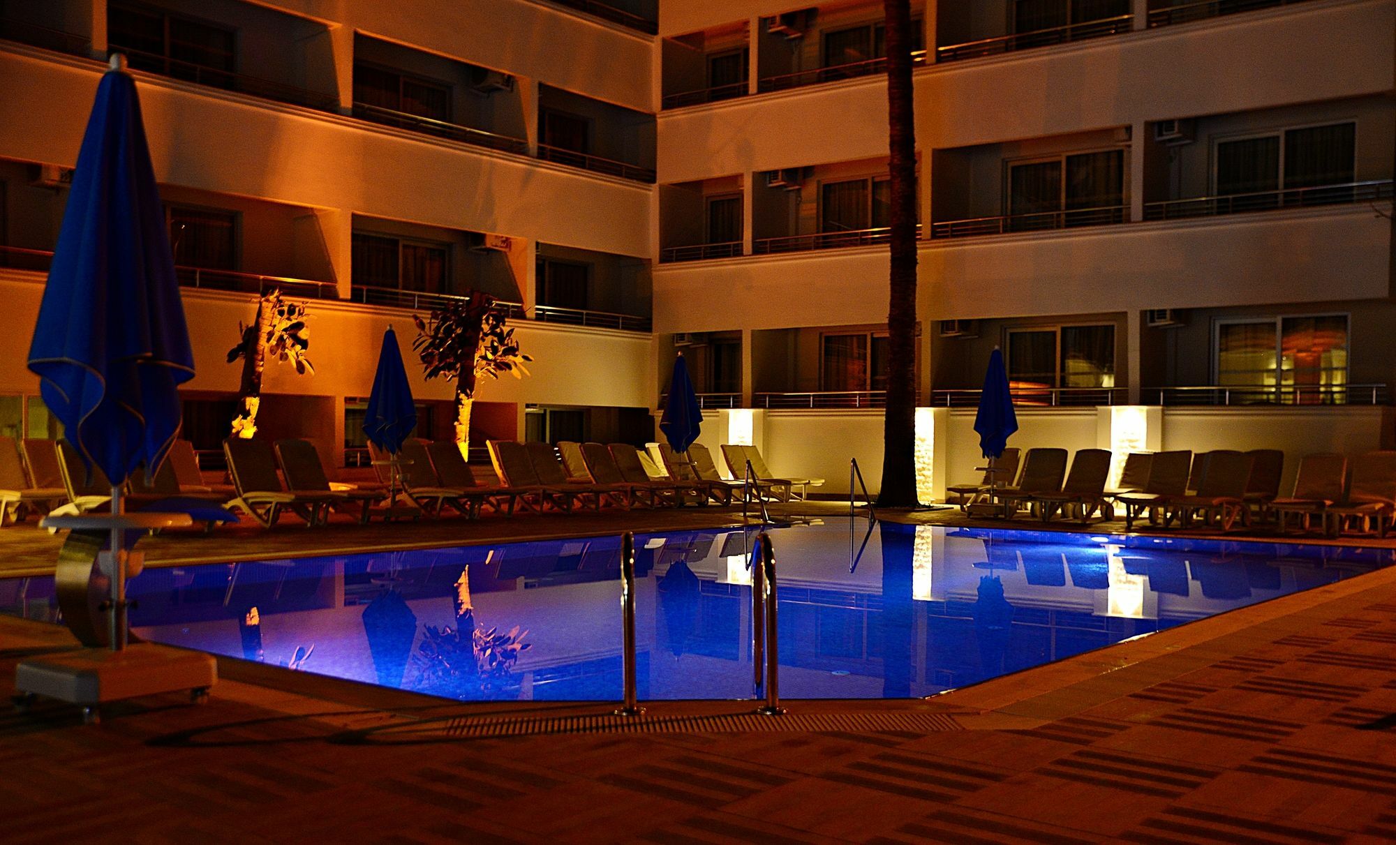 Hotel Banu Luxury