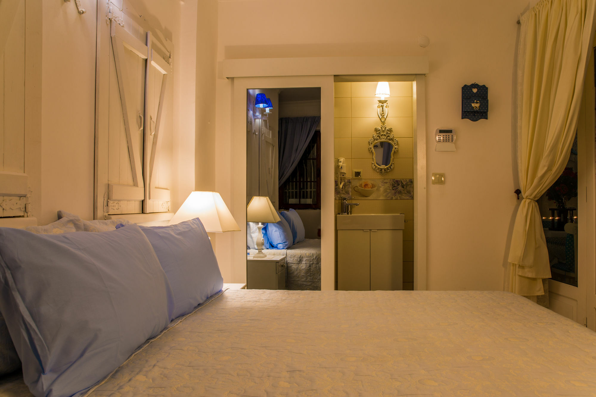 Aparthotel 8 3*