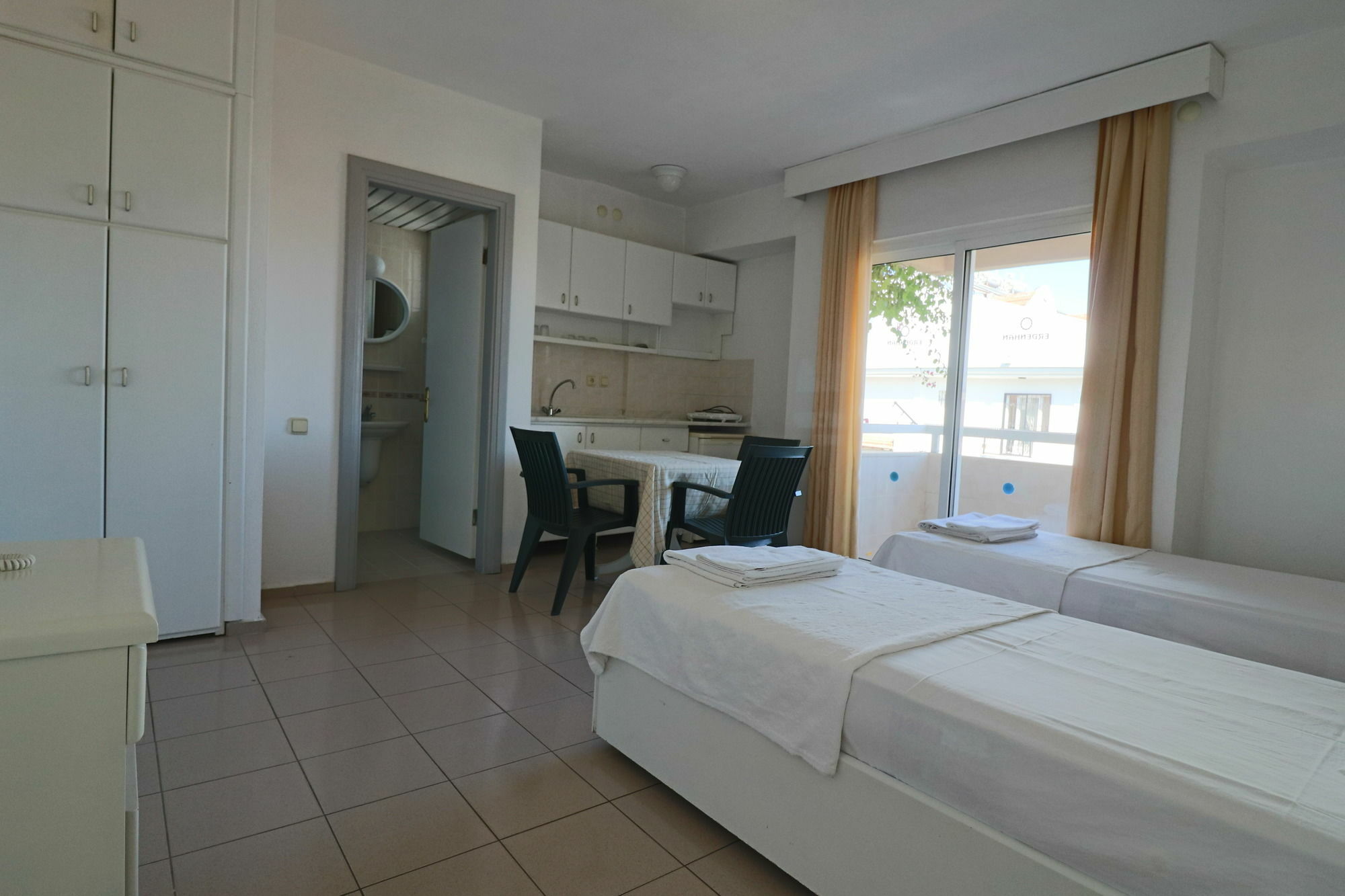 Erdenhan Aparthotel