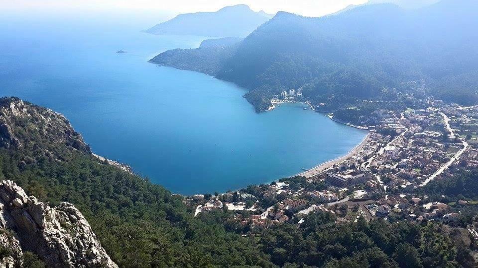 Lale Marmaris