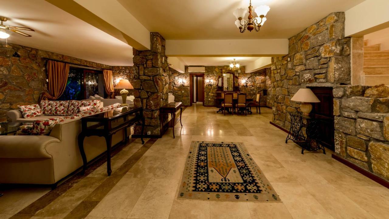 Maral Daily Weekly Villa Marmaris