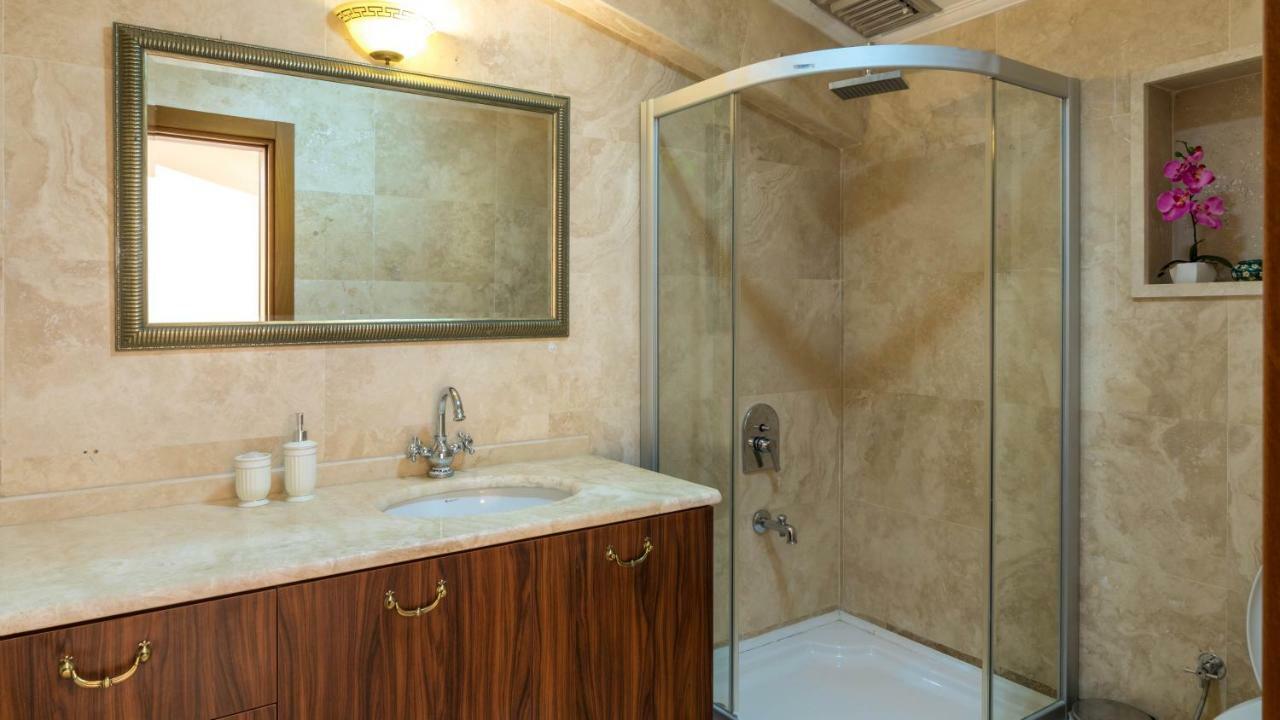 Maral Daily Weekly Villa Marmaris
