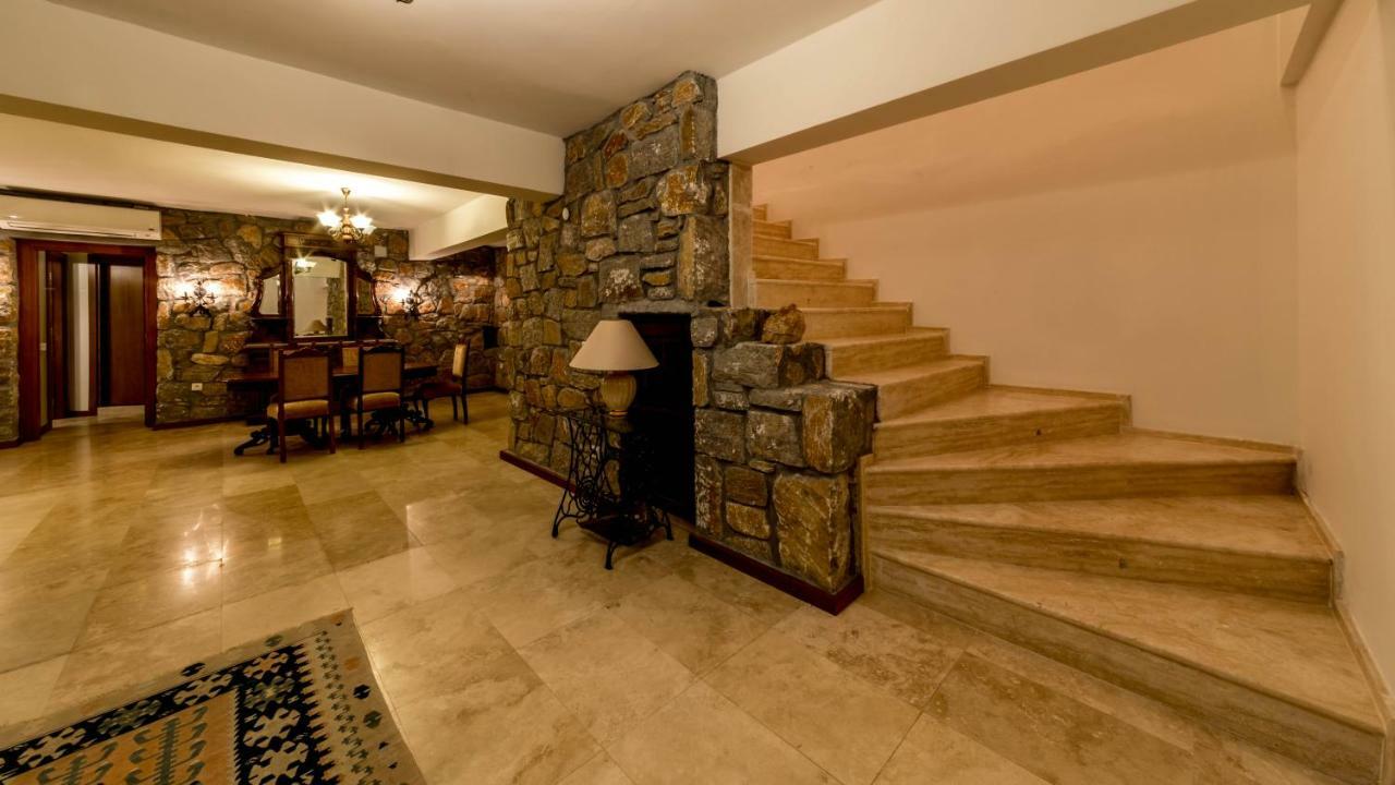 Maral Daily Weekly Villa Marmaris