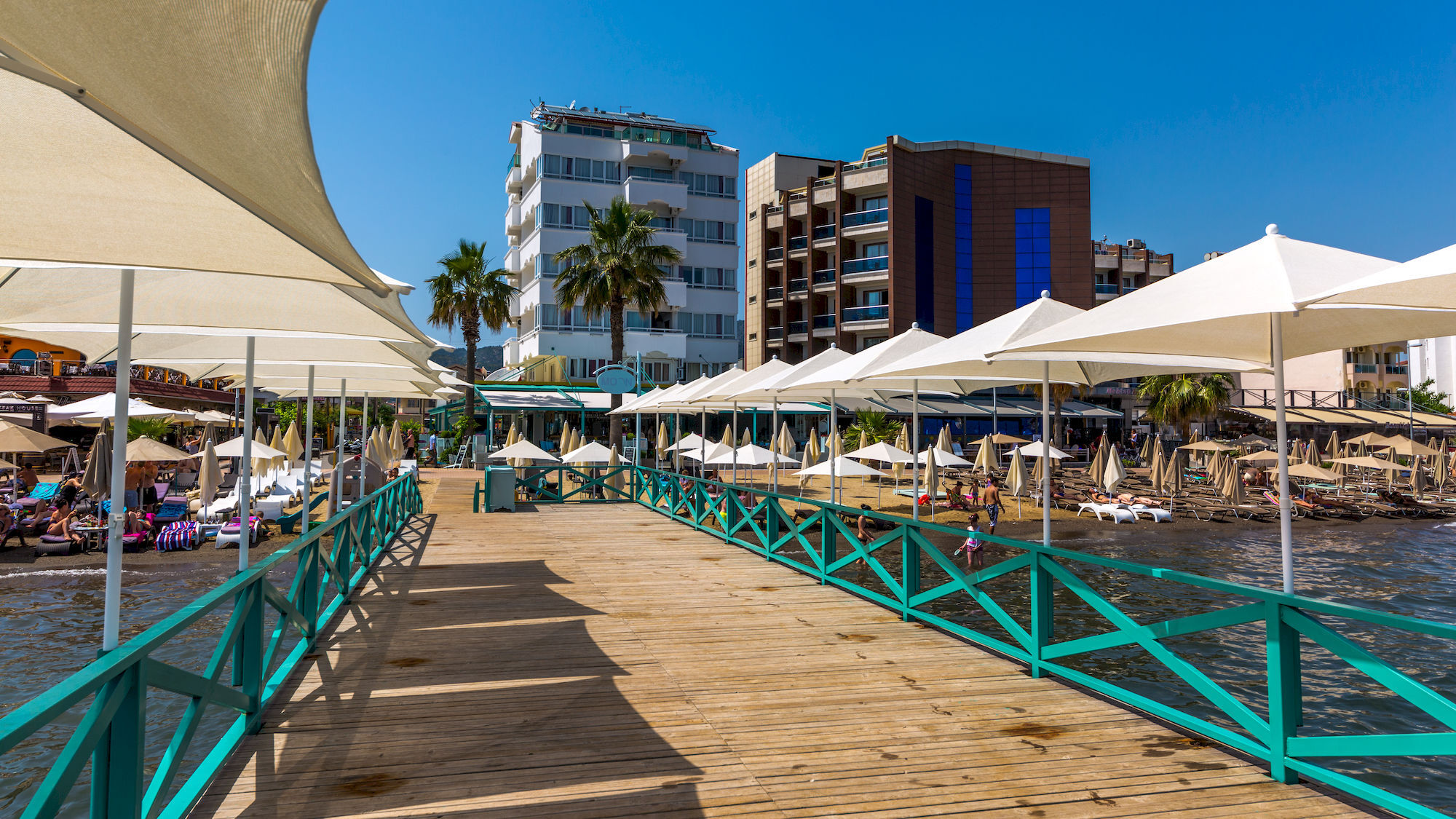 Honeymoon Hotel 3*