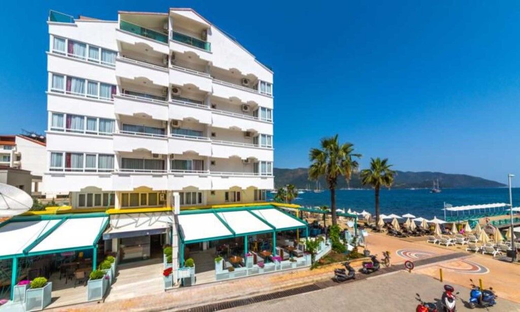 Honeymoon Hotel 3*