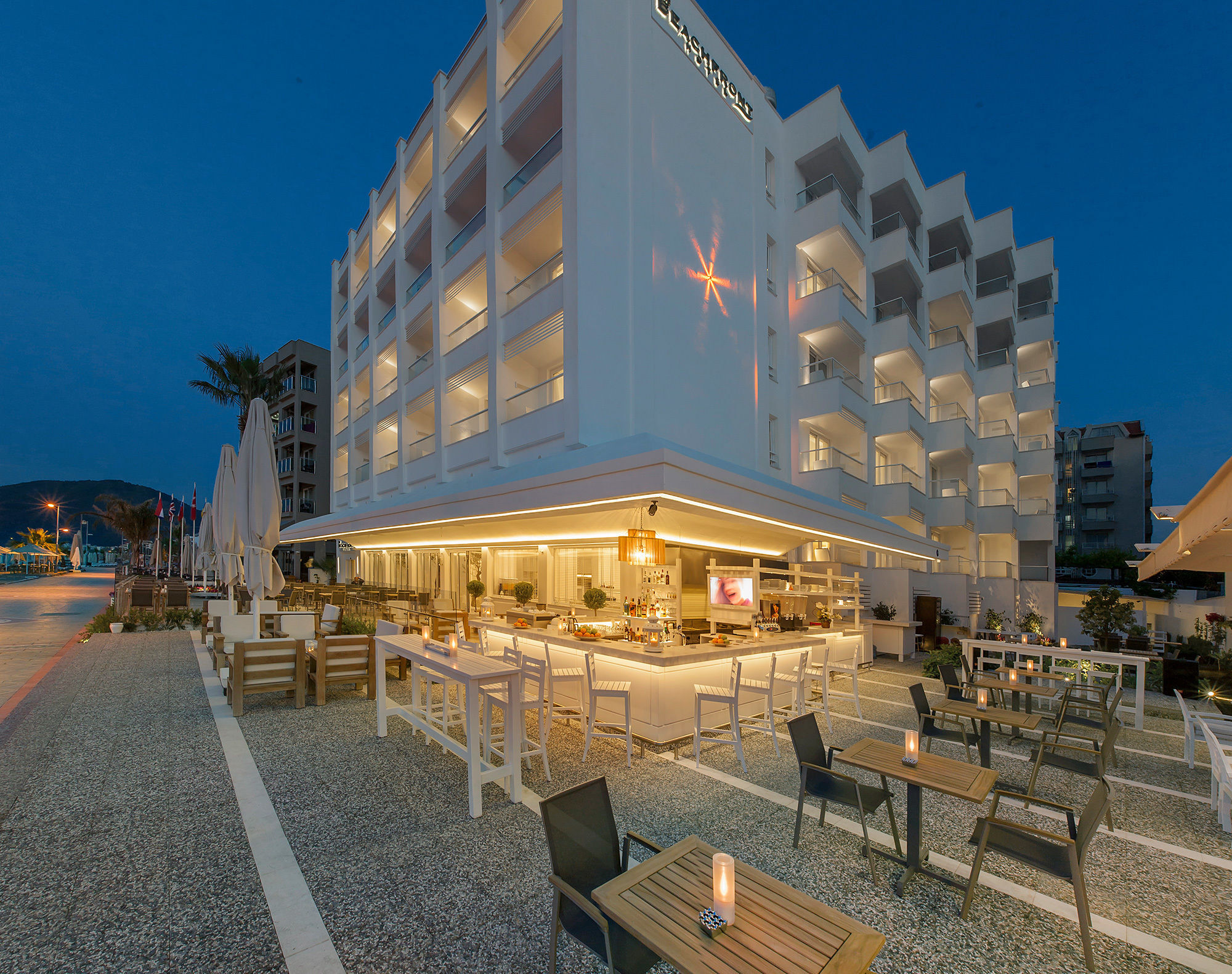 Hotel The Beachfront Adult Only 16