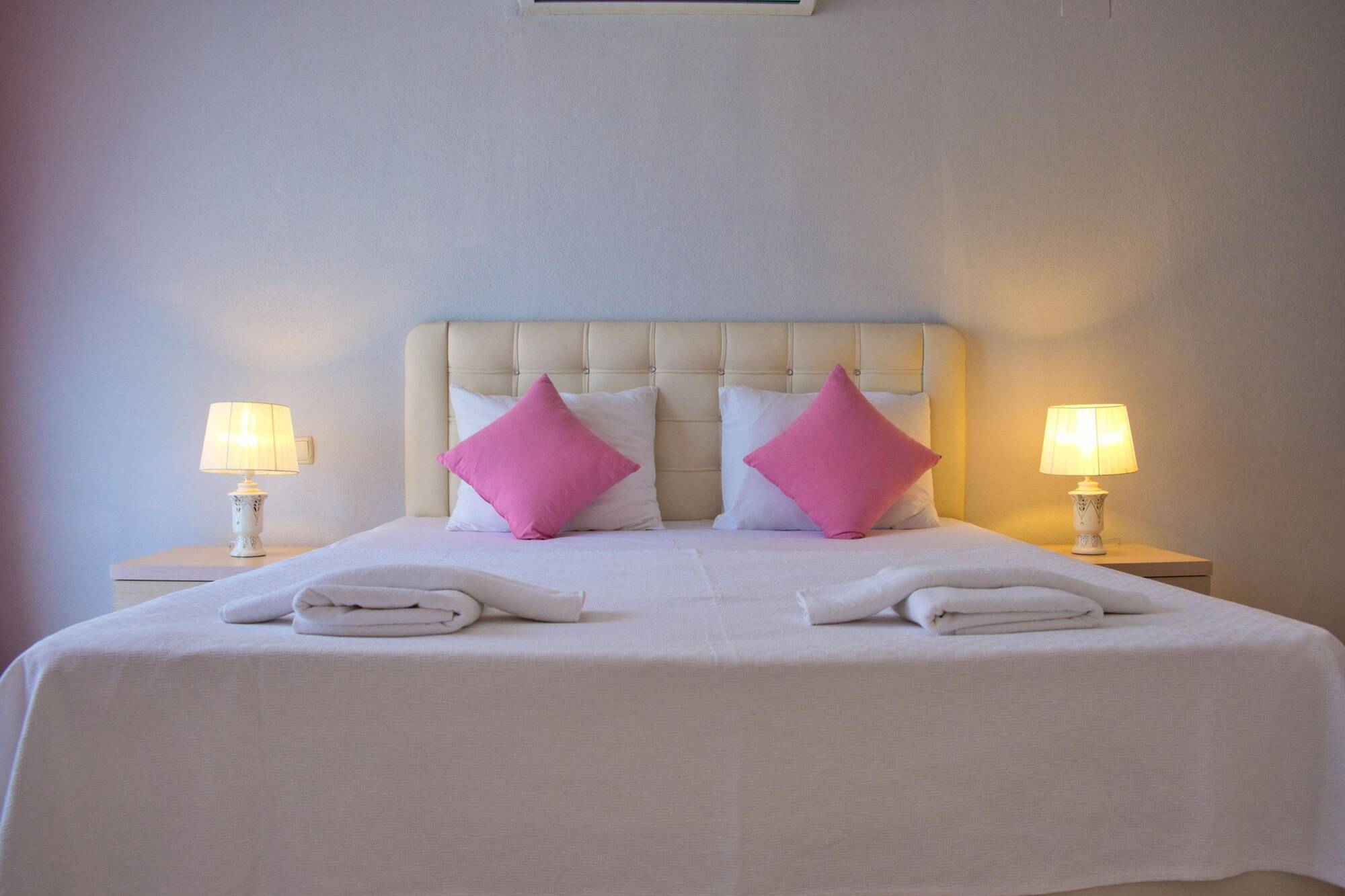 Defne Lorina Hotel Marmaris