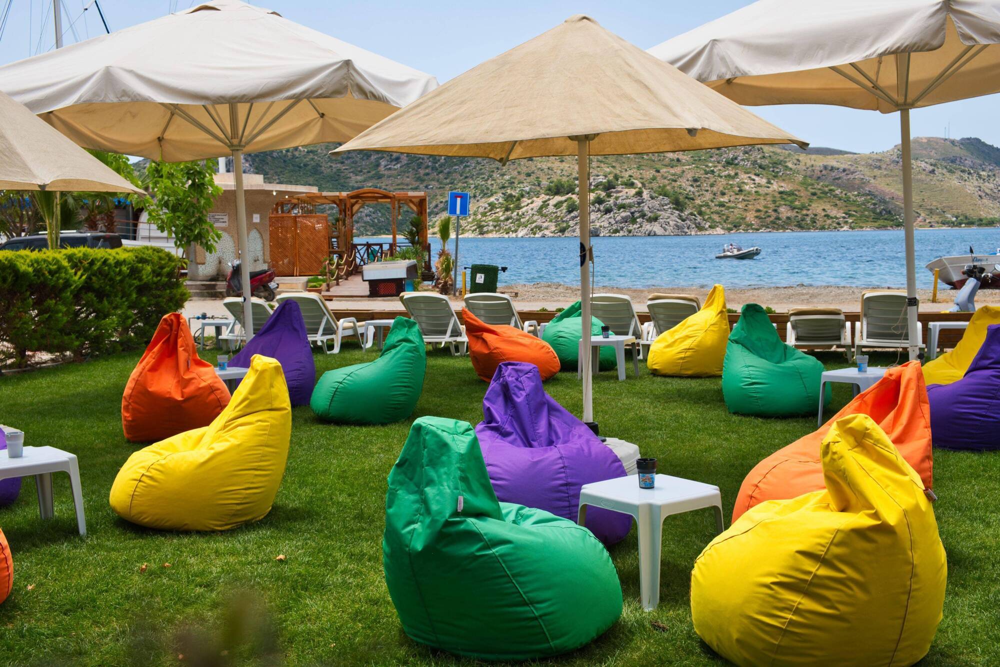 Hotel Defne Lorina